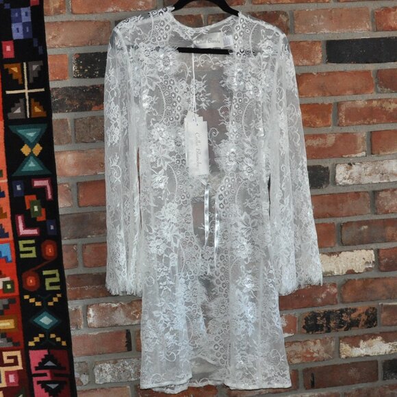 Calla Blanche Ivory White Sheer Lace Robe, Bell Sleeves. New with tags. M - Picture 8 of 10